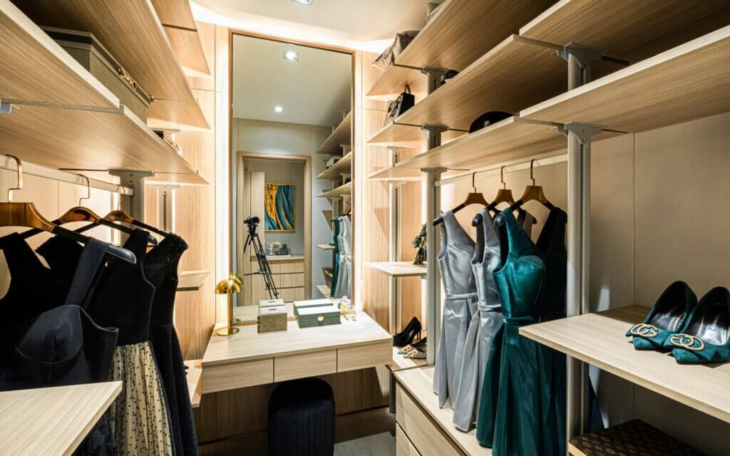 Modern closet design with bamboo shelves