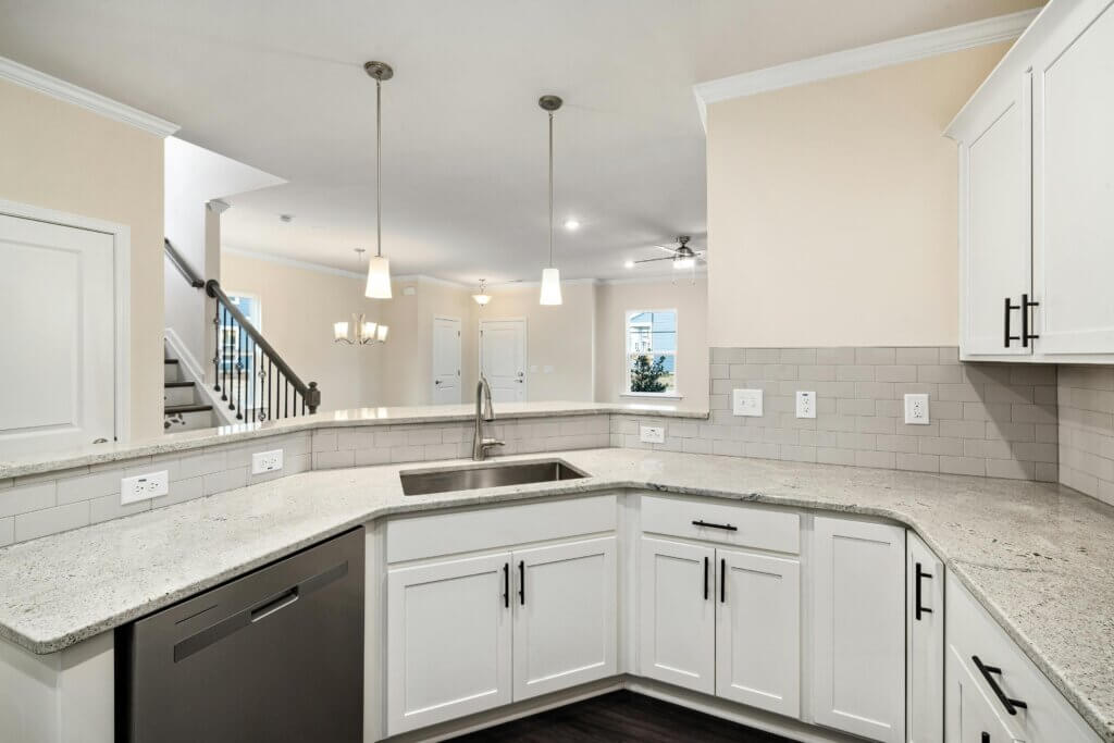 Corner drawers in kitchen cabinets