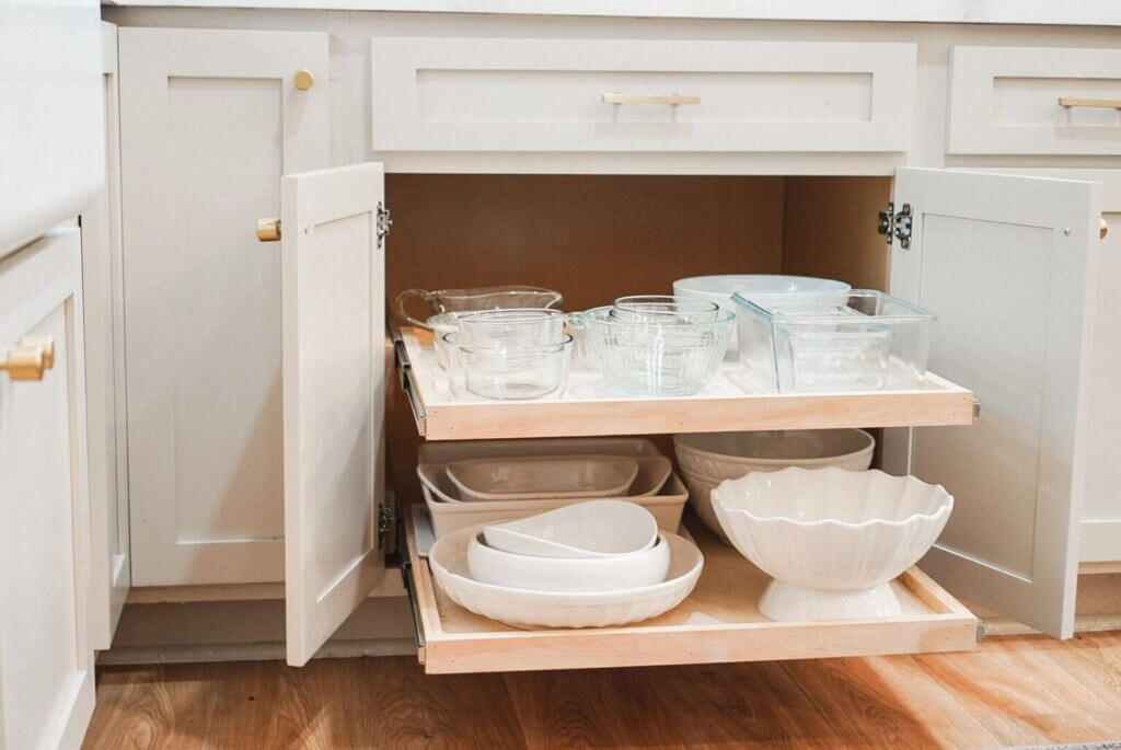 Pull-Out Shelves and Drawers: Maximizing Accessibility 