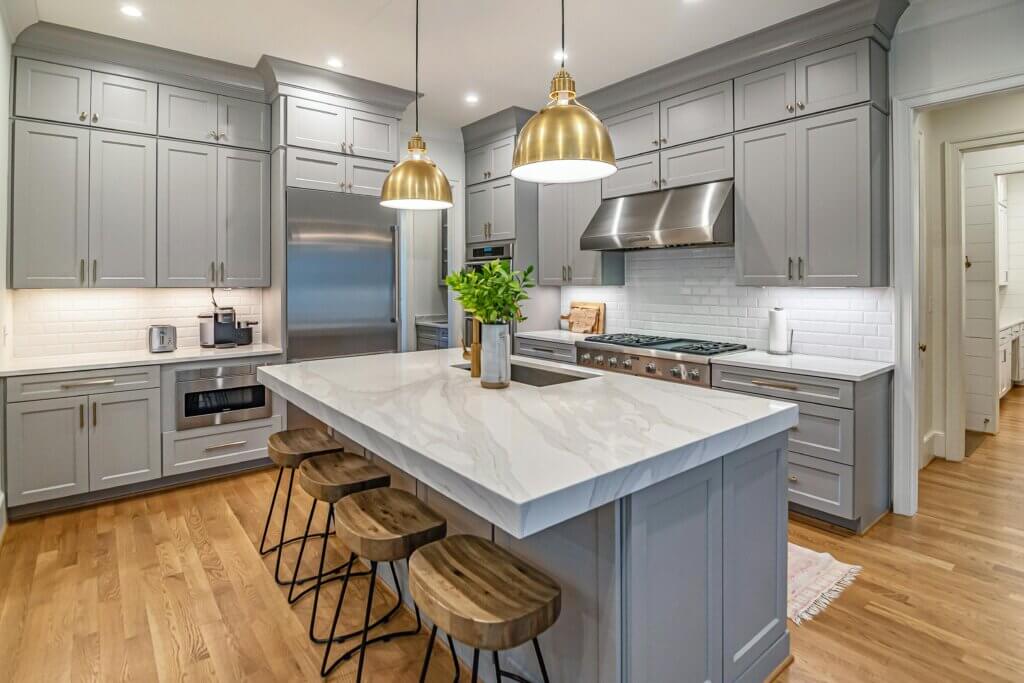 Rustic and Traditional Grey Kitchen Design